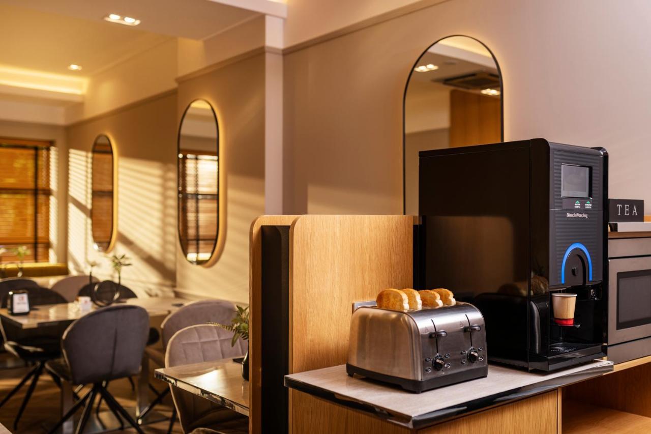-- Este Park Hotel -- Part Of Urban Chic Luxury Design Hotels - Parking & Compliments - Next To Shopping & Dining Mall Plovdiv Esterno foto