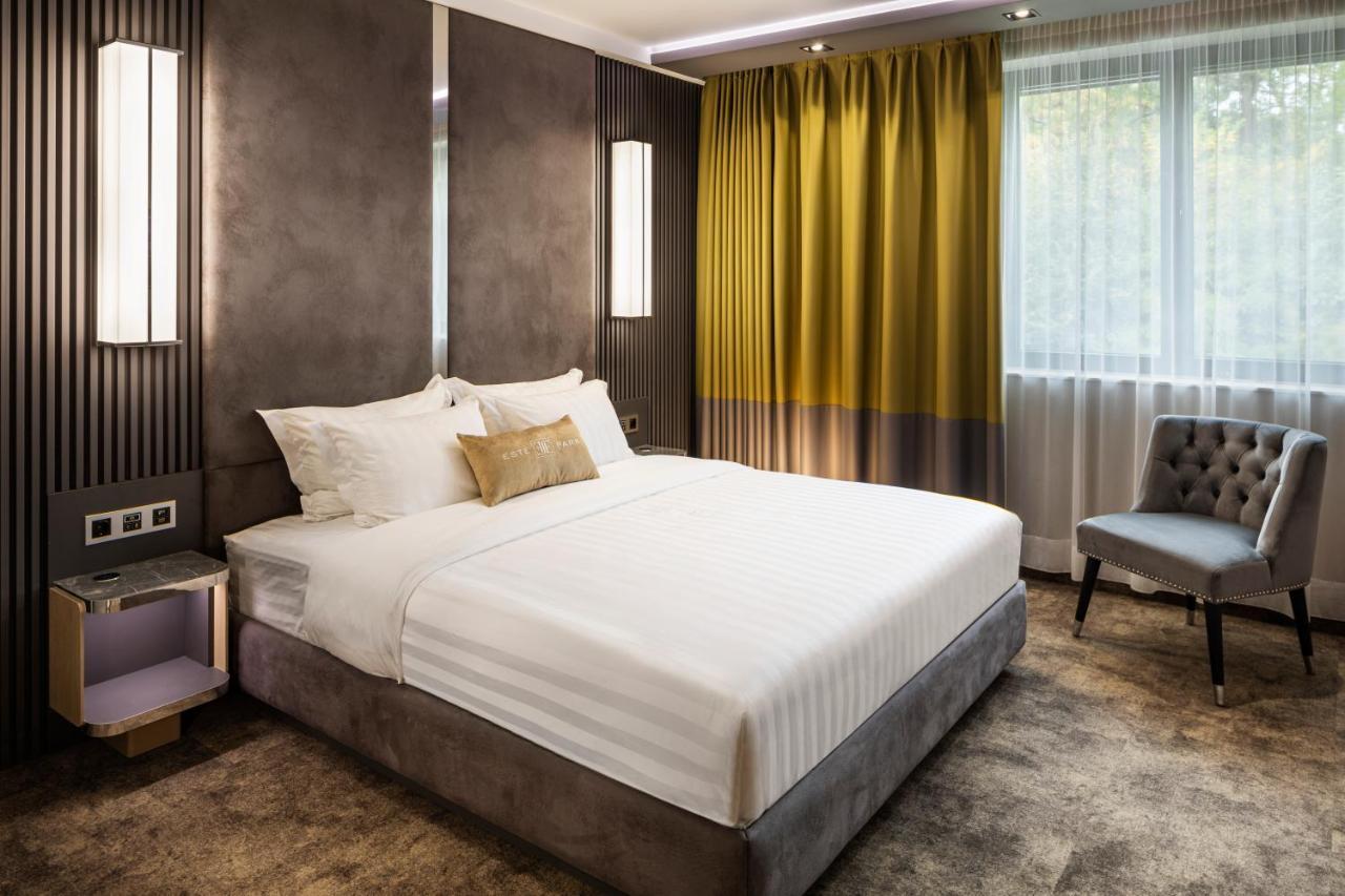 -- Este Park Hotel -- Part Of Urban Chic Luxury Design Hotels - Parking & Compliments - Next To Shopping & Dining Mall Plovdiv Esterno foto